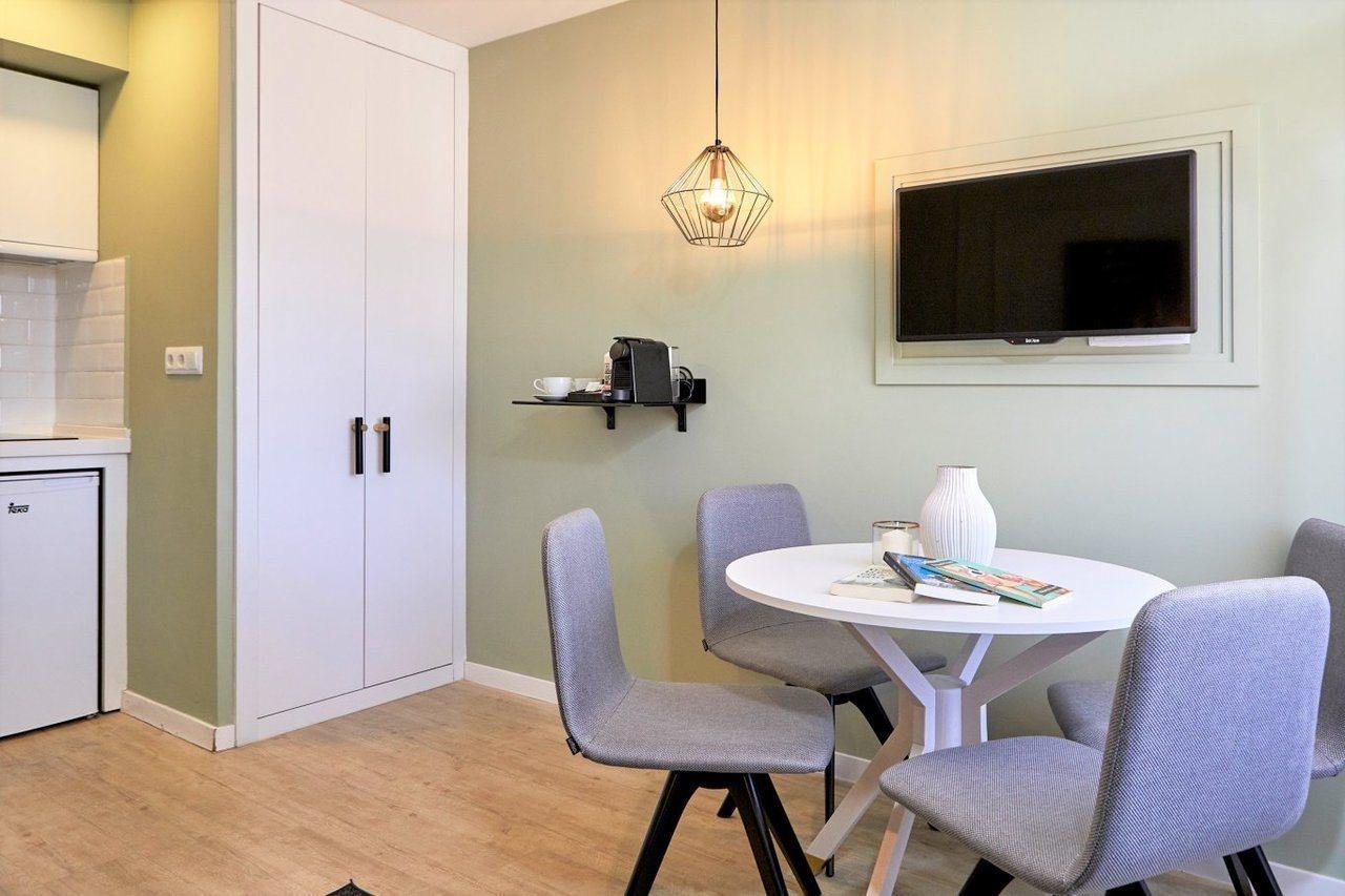 Hotel apartamentowy L&h La Latina Selection Madryt