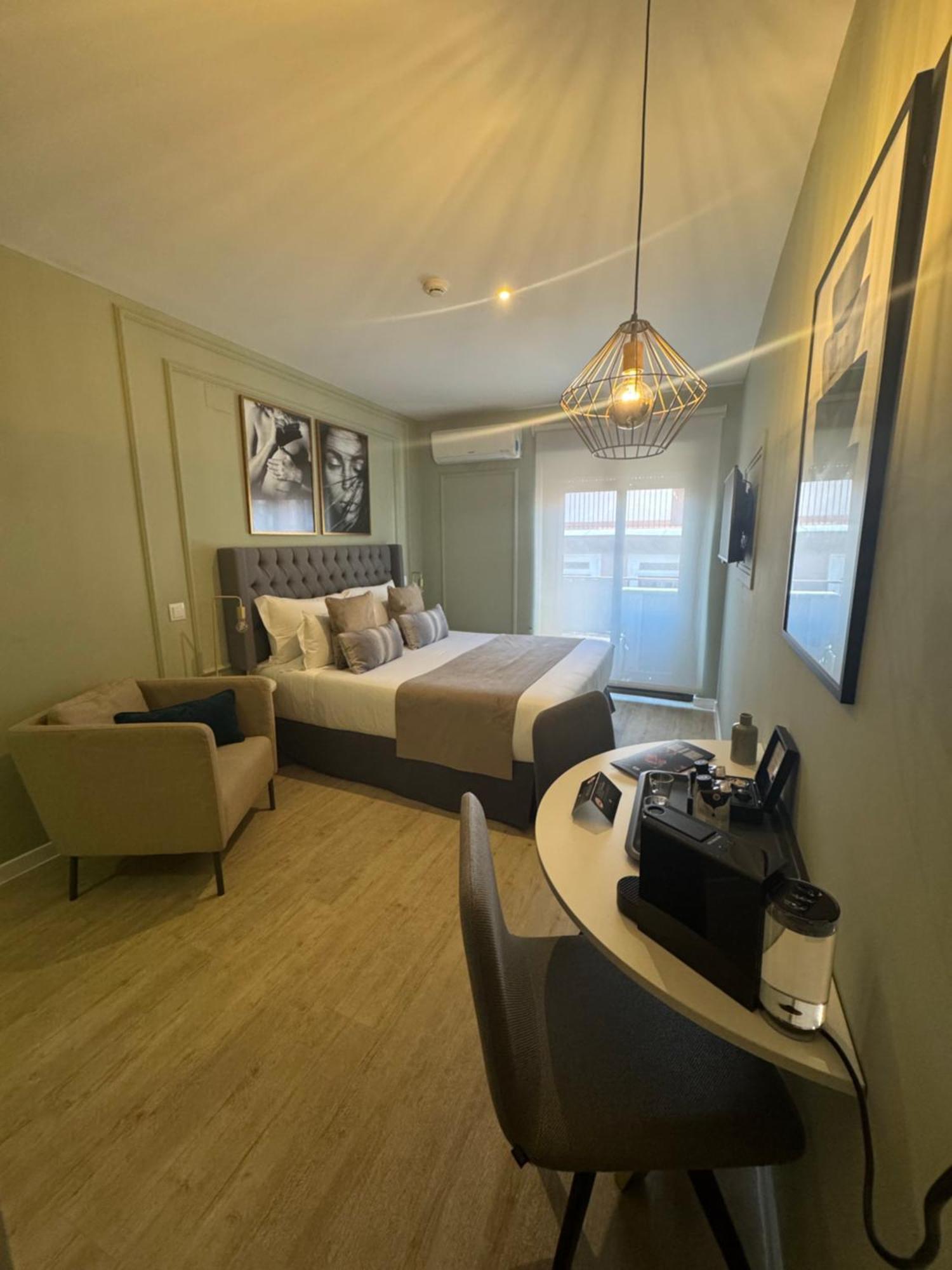 L&h La Latina Aparthotel