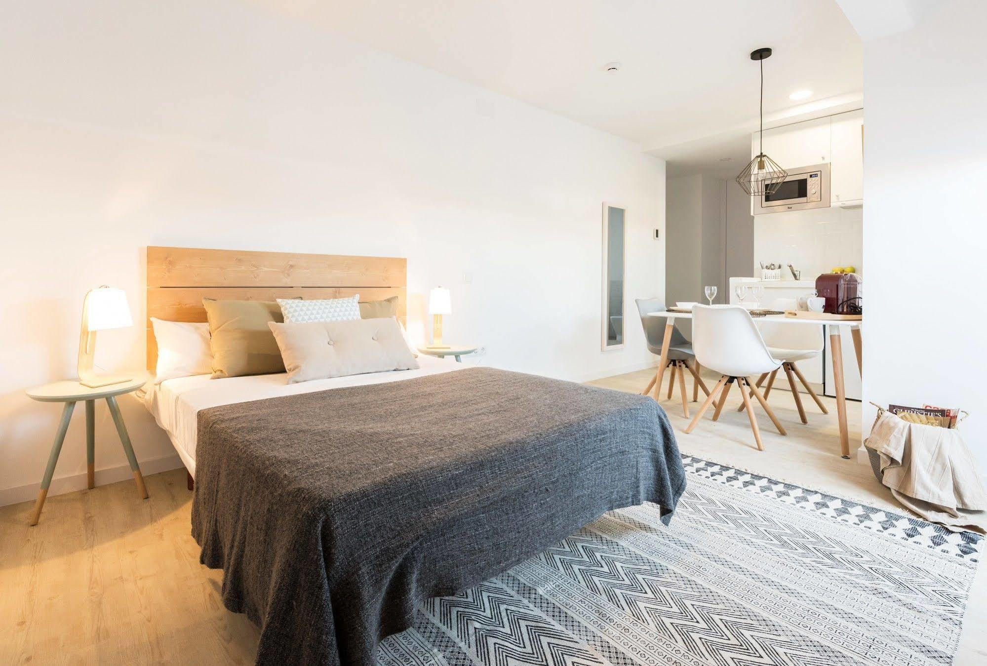 L&h La Latina Selection Hotel apartamentowy Madryt