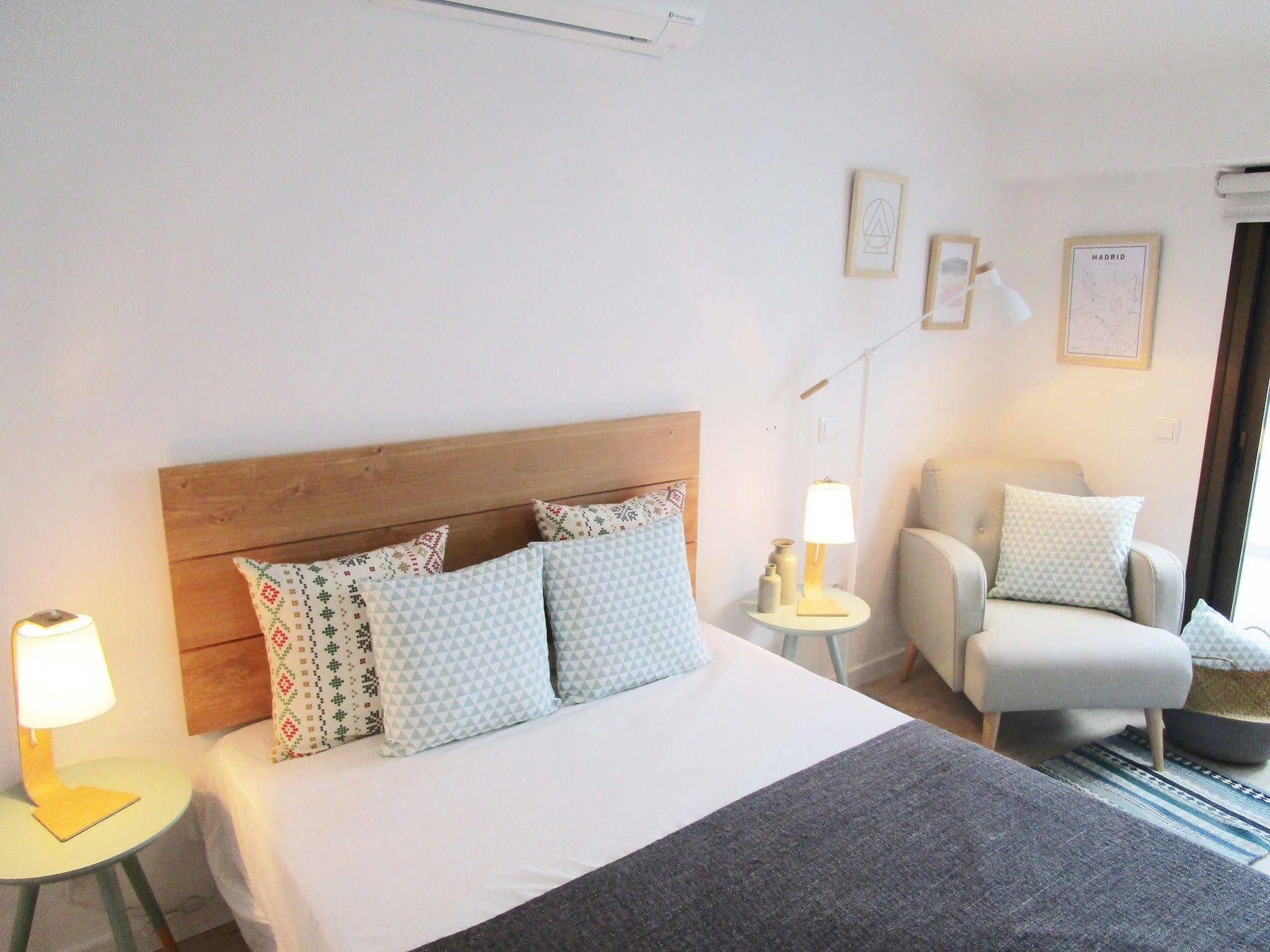 Hotel apartamentowy L&h La Latina Selection Madryt